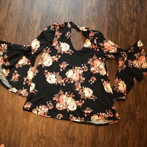 Comfy and cute polyester top.